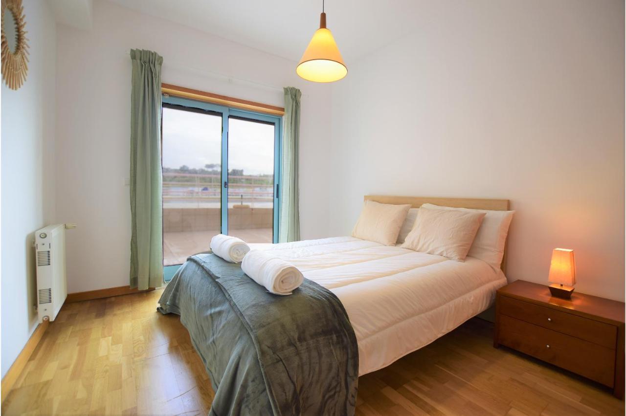 Marina De Albufeira T1 Ate 2 Pax Ou T2 Ate 6 Pax Com Piscina E Vista Marina Apartment Bagian luar foto