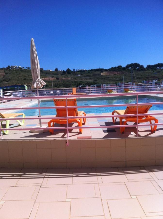 Marina De Albufeira T1 Ate 2 Pax Ou T2 Ate 6 Pax Com Piscina E Vista Marina Apartment Bagian luar foto